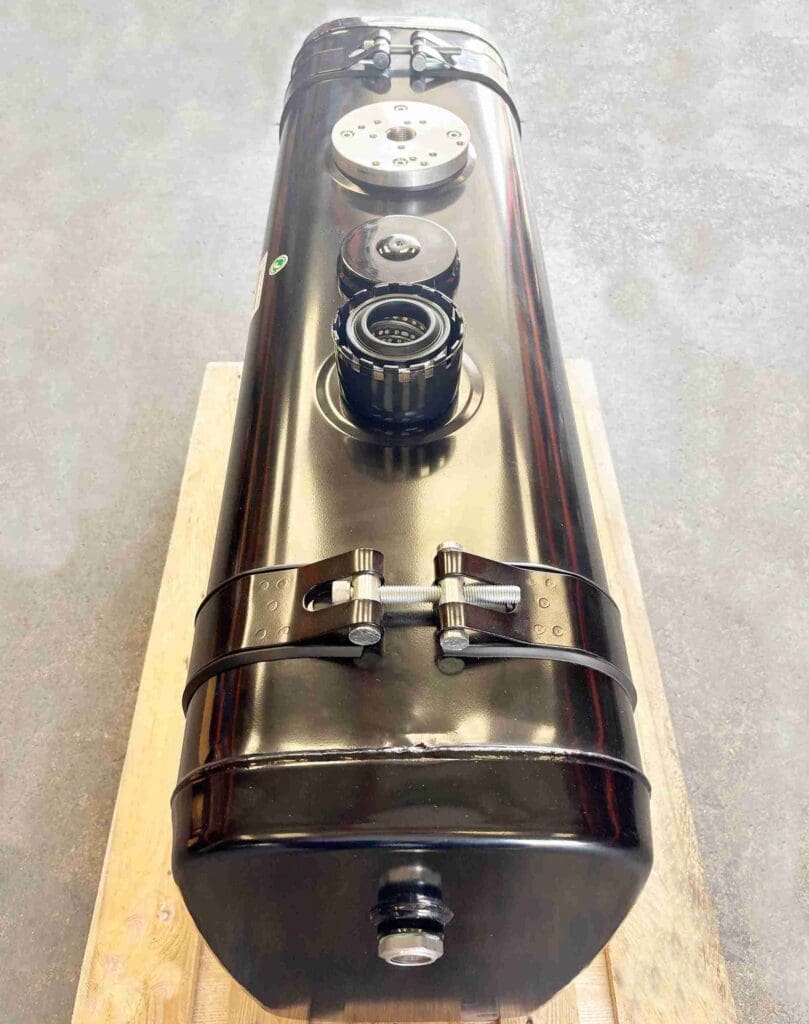 Hydraulic Oil Tank Rear Cabin Mounted 190 Litre Steel