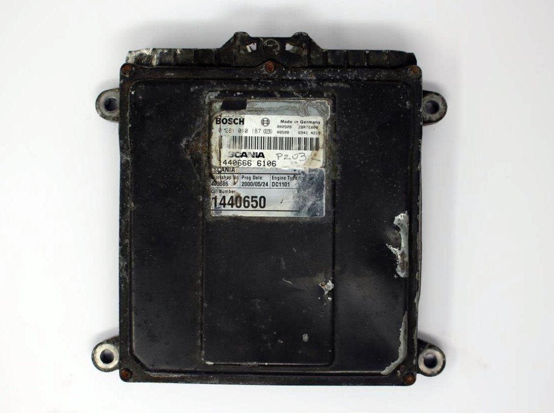 Scania 4 Series 112 Computer EDC ECU Fuel Pump DC1101 Engine