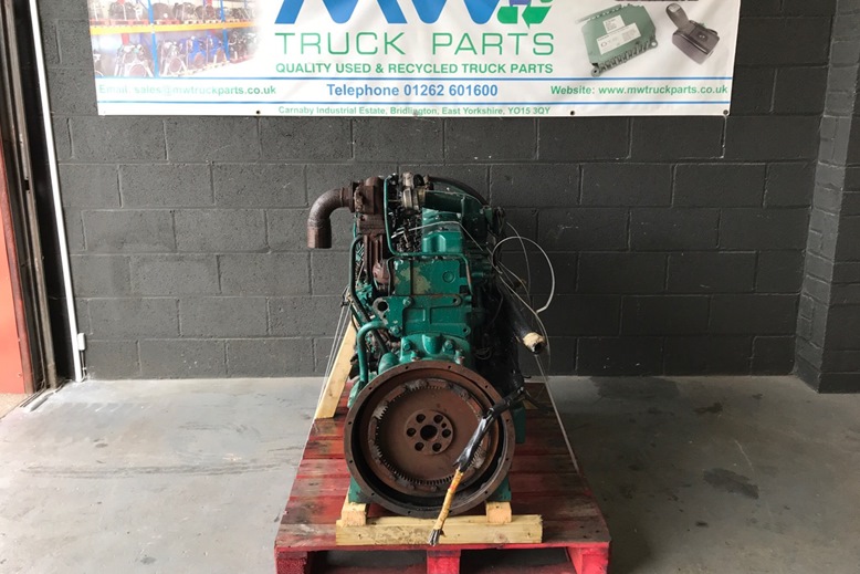 truck parts engine