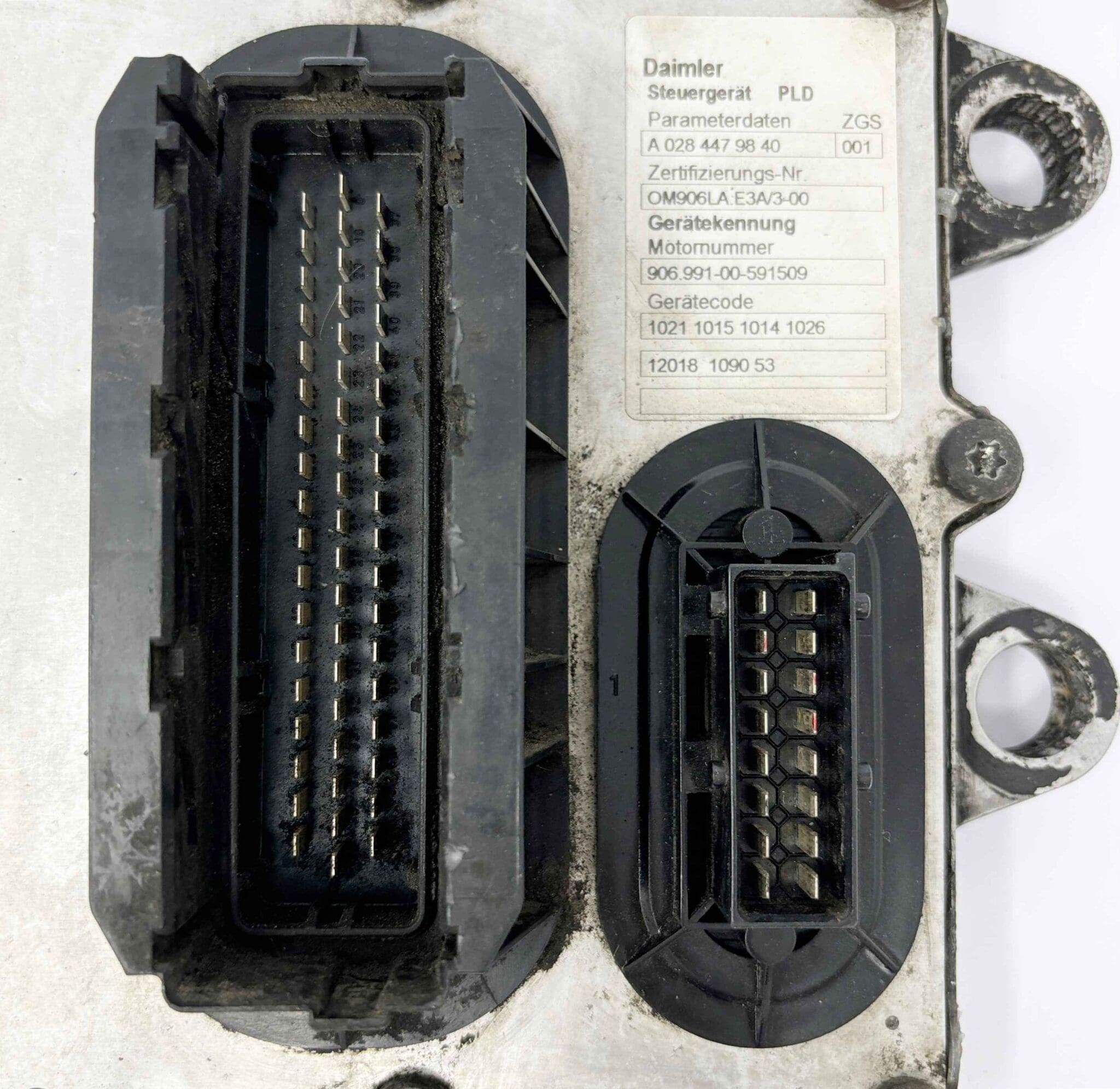 Mercedes Atego Axor 1823 Engine ECU OEM A007 446 70 40