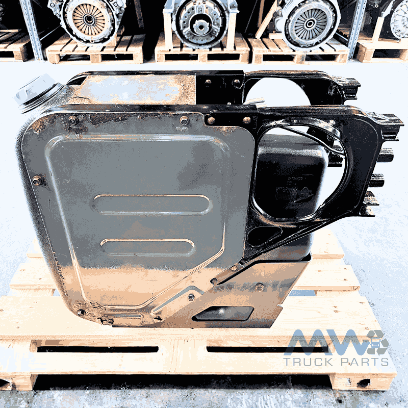 Volvo FH FM AdBlue Urea Tank 60L Assembly with Sensor 21134658 21073825 (1)